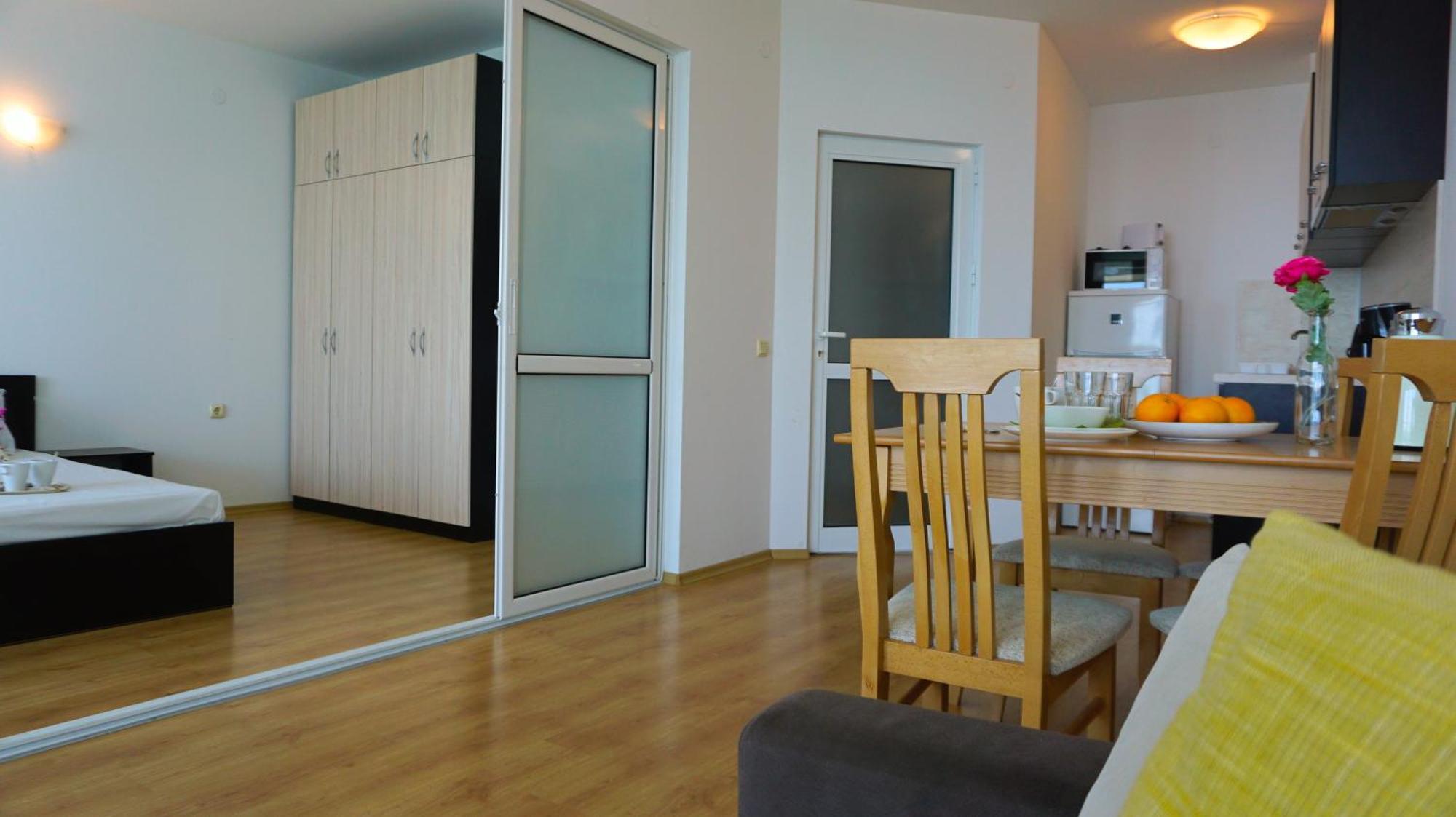 Плажни Апартаменти Силвър Бийч - Silver Beach Sea Apartments Byala  Habitación foto