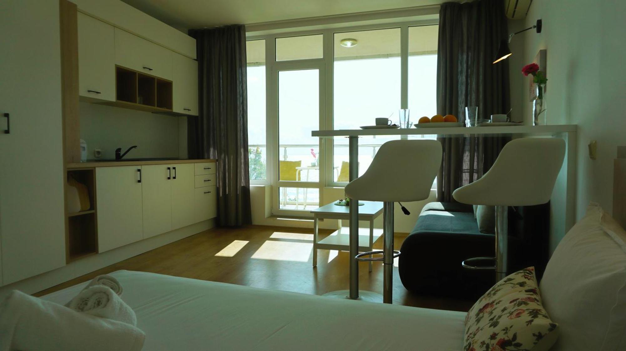 Плажни Апартаменти Силвър Бийч - Silver Beach Sea Apartments Byala  Habitación foto